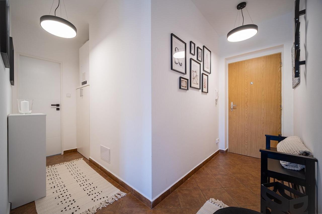 U Reky Apartment *